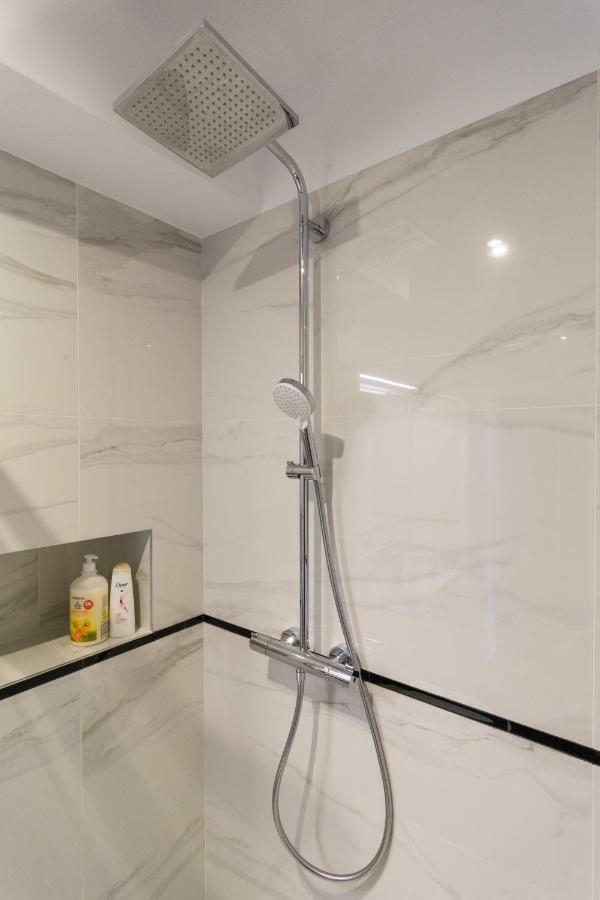 Executive 3 Bedroom Apartament By Your Freedom Varsavia Esterno foto